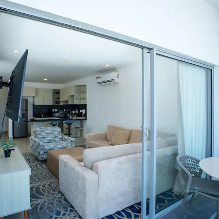 I Bedroom Infinitum View 32nd Floor *