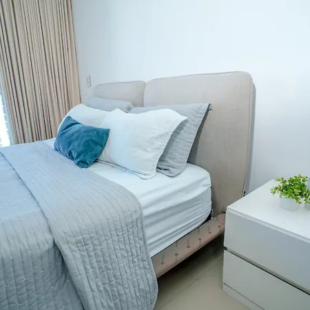 Apartment I Bedroom Infinitum View 32nd Floor *